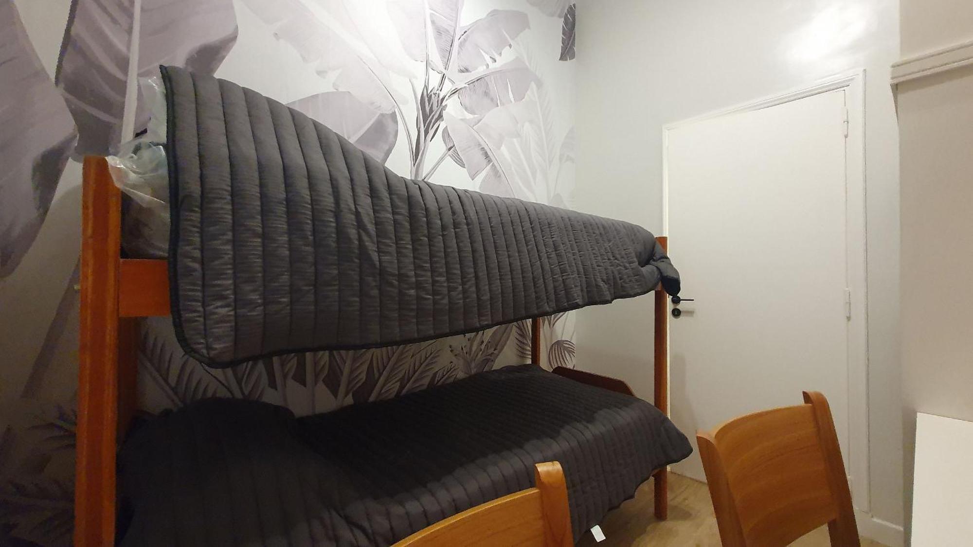 3 Ambientes Con Patio Frente A Plaza Colon Apartment *